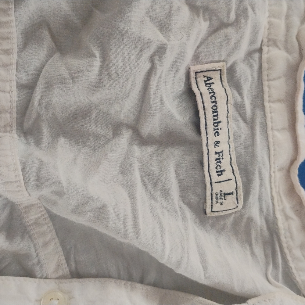 Abercrombie & Fitch Light Gray Shirt